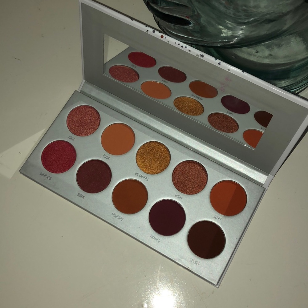 Jaclyn hill Morphe Ring The Alarm Palette